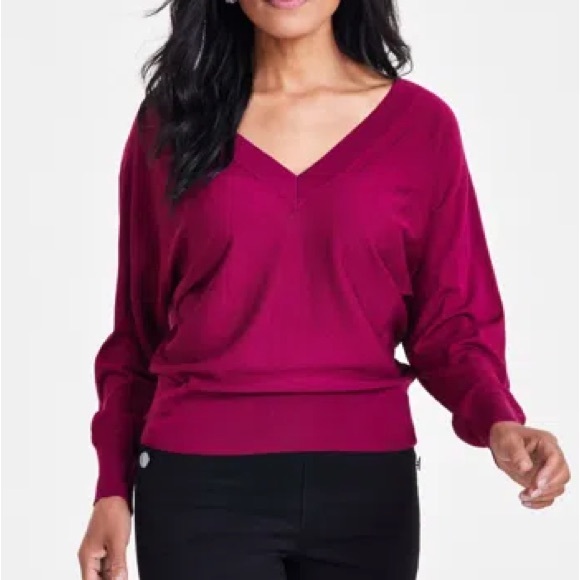 INC International Concepts Sweaters - I.N.C INTERNATIONAL CONCEPTS | V-Neck Sweater Small